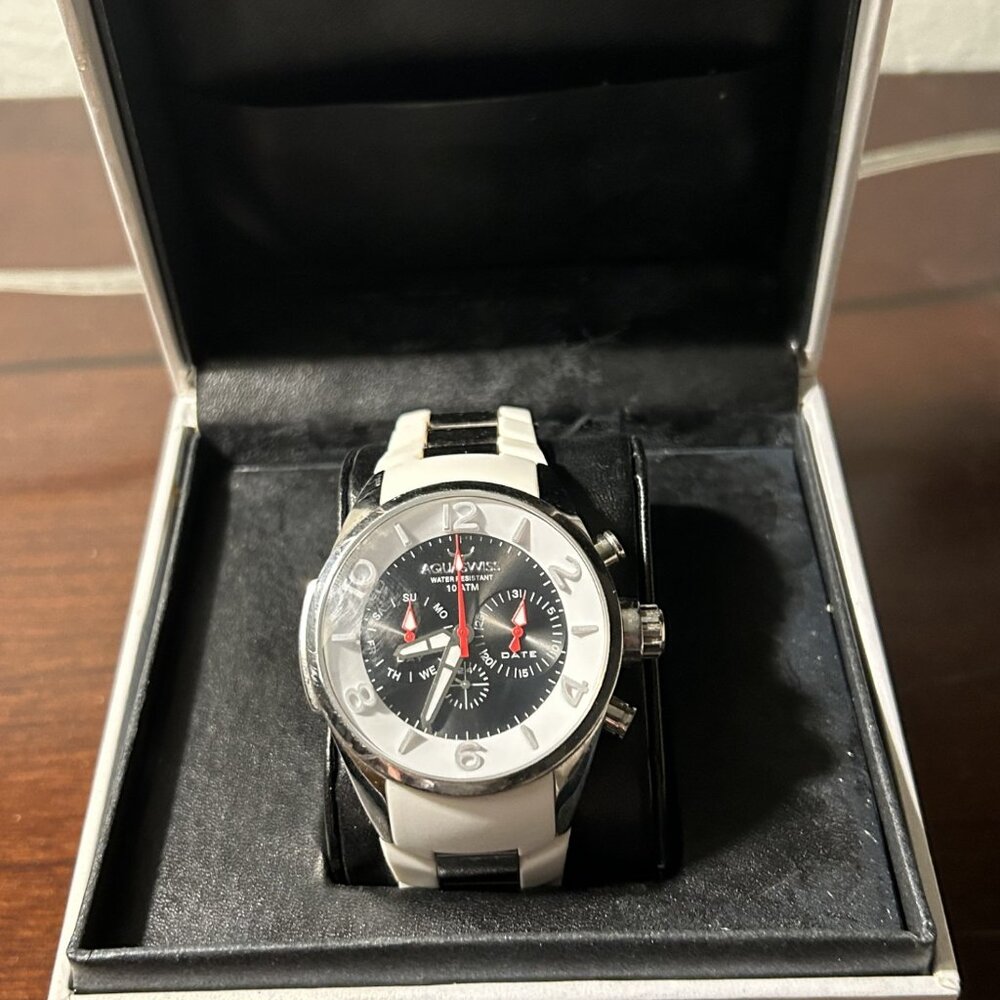 AquaSwiss Trax 5H watch